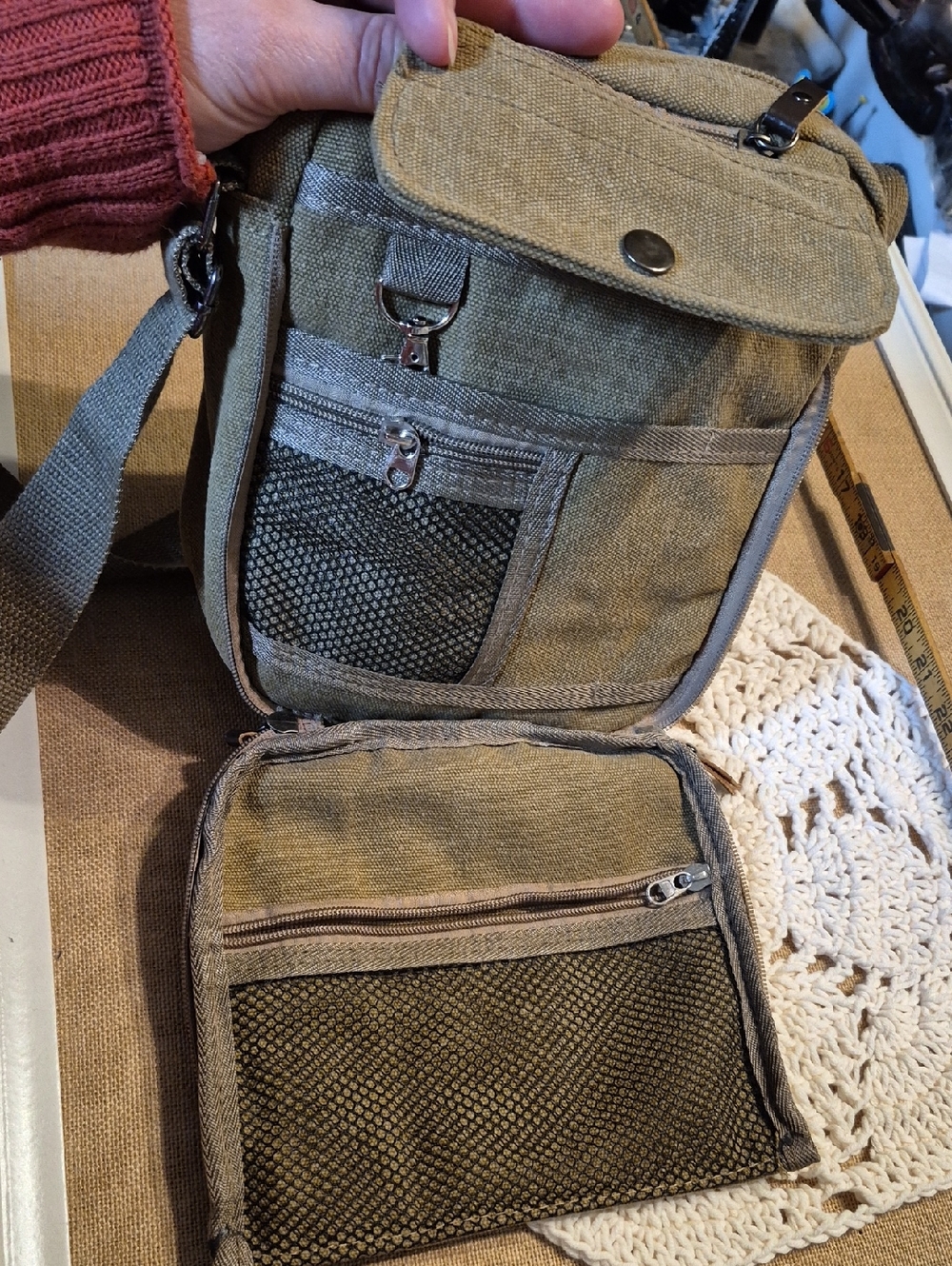 Small Messenger Canvas Crossbody and Shoulder Bag - Spacious - Durable - Picture 6 of 11